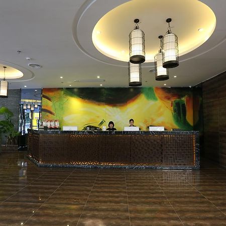 Sotel Inn Hotel San Yuan Li Branch Canton Extérieur photo