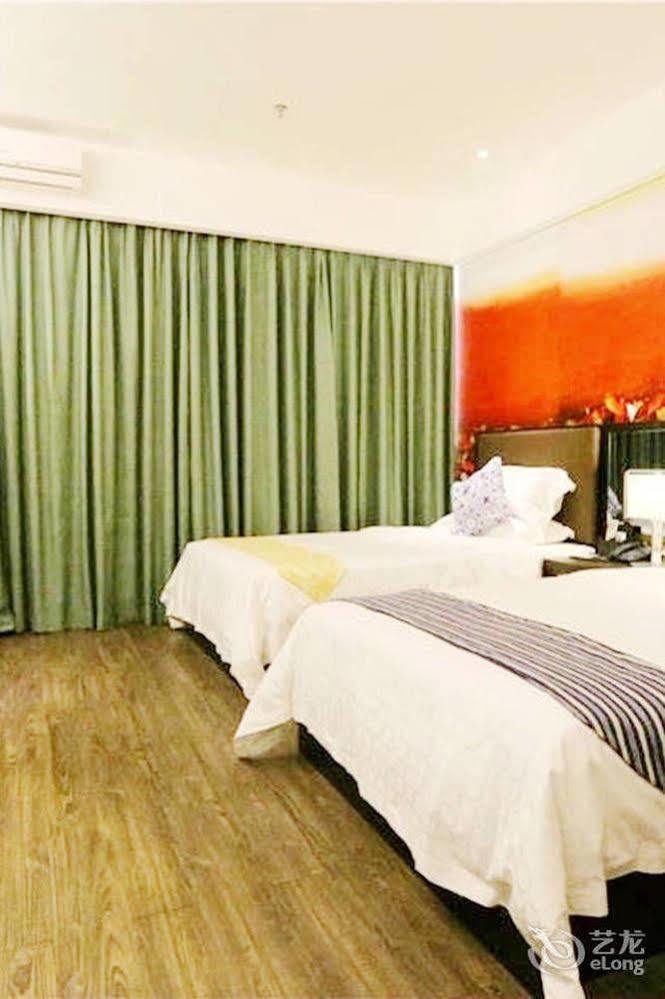 Sotel Inn Hotel San Yuan Li Branch Canton Extérieur photo