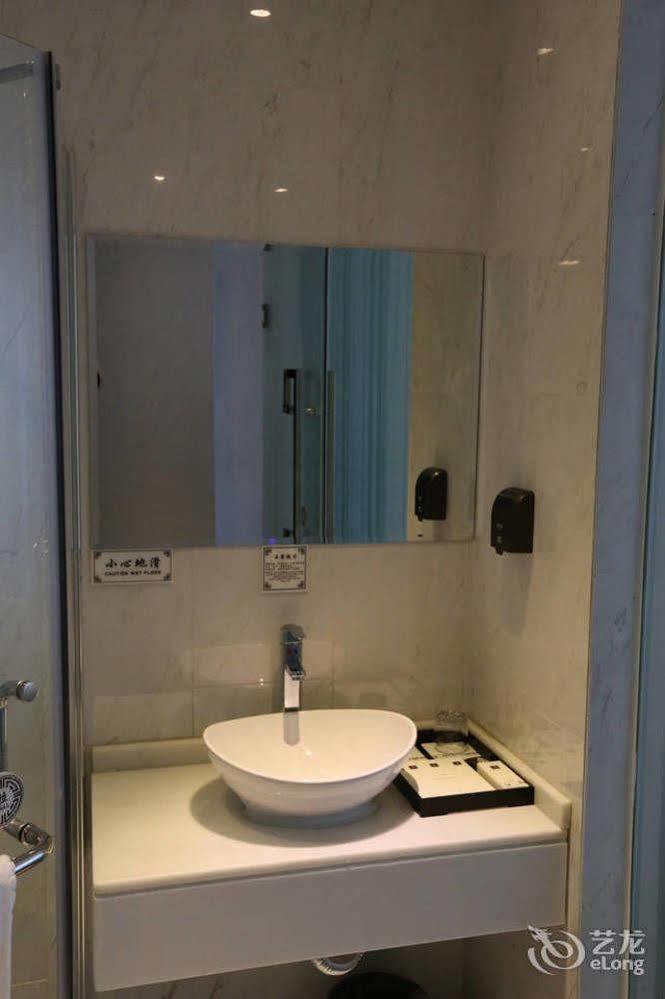 Sotel Inn Hotel San Yuan Li Branch Canton Extérieur photo